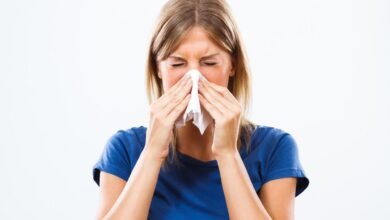 Sneezing Problem: Do you also sneeze continuously after waking up in the morning, know how to get rid of it